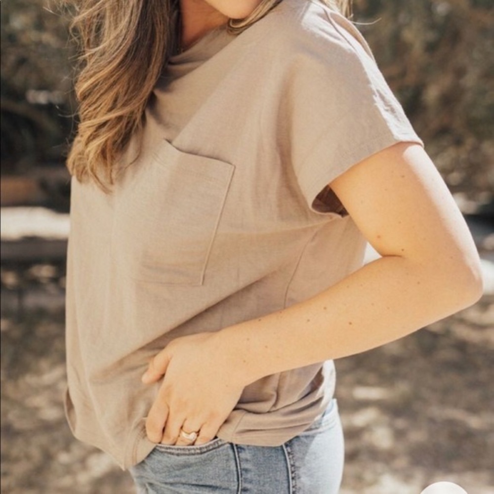 Carly Jean Los Angeles Maddie Tee